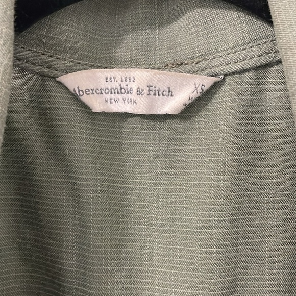 Abercrombie & Fitch Olive Army Green Women’s Light Utility Jacket Size XS - Picture 2 of 11